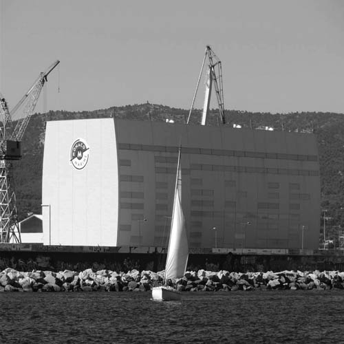 La Ciotat - Cabine de peinture  90m
